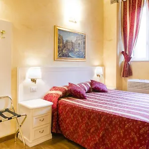 *** Bed & Breakfast Domus Trevi Italy